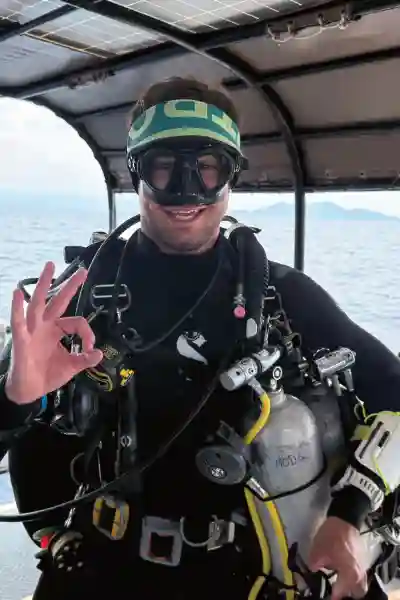 Portrait of Nino W., TDI technical student Koh Chang